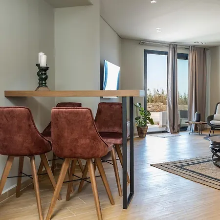 Gorgeous Naxos | 2 Bedrooms | Roronoa | Breathtaking Sea Views | Chora Naxos Villa *